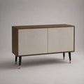 Tessuto in legno basso e beige con 2 porte, piedi in metallo, 120 × 40 × 80 cm